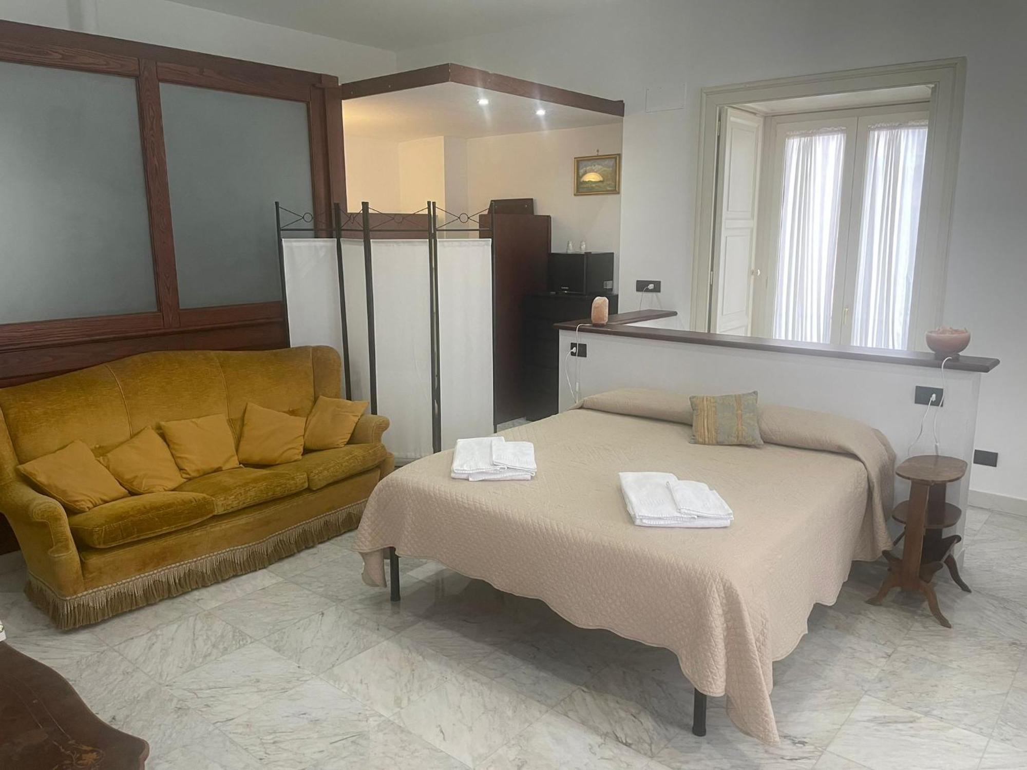 Palazzo Doria D'Angri Suites ナポリ エクステリア 写真