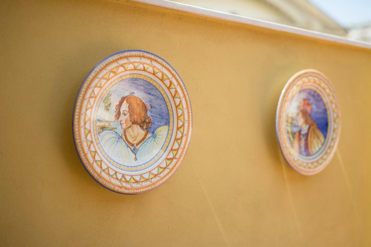 Palazzo Doria D'Angri Suites ナポリ エクステリア 写真