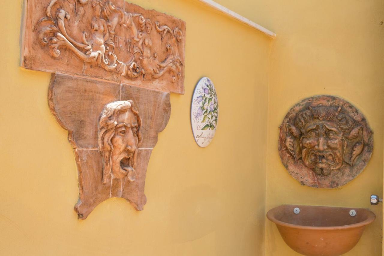 Palazzo Doria D'Angri Suites ナポリ エクステリア 写真
