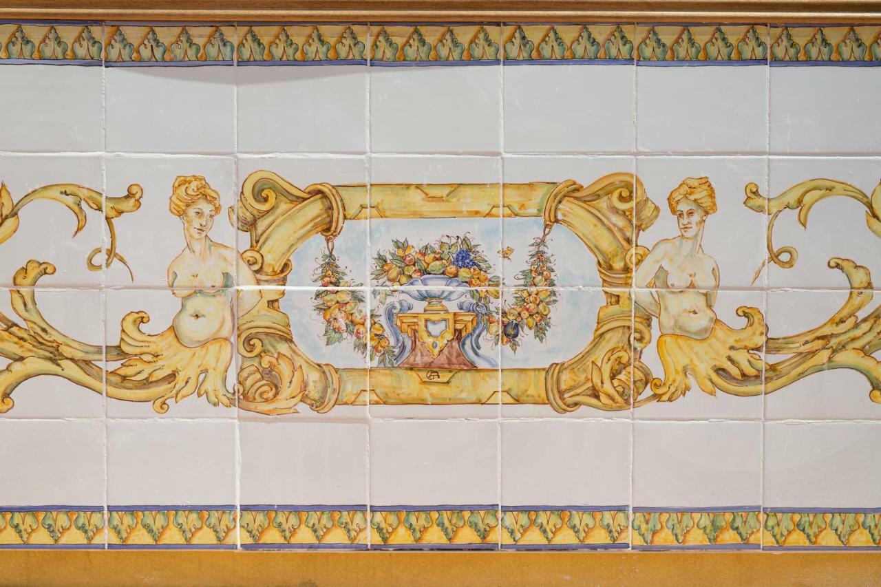 Palazzo Doria D'Angri Suites ナポリ エクステリア 写真
