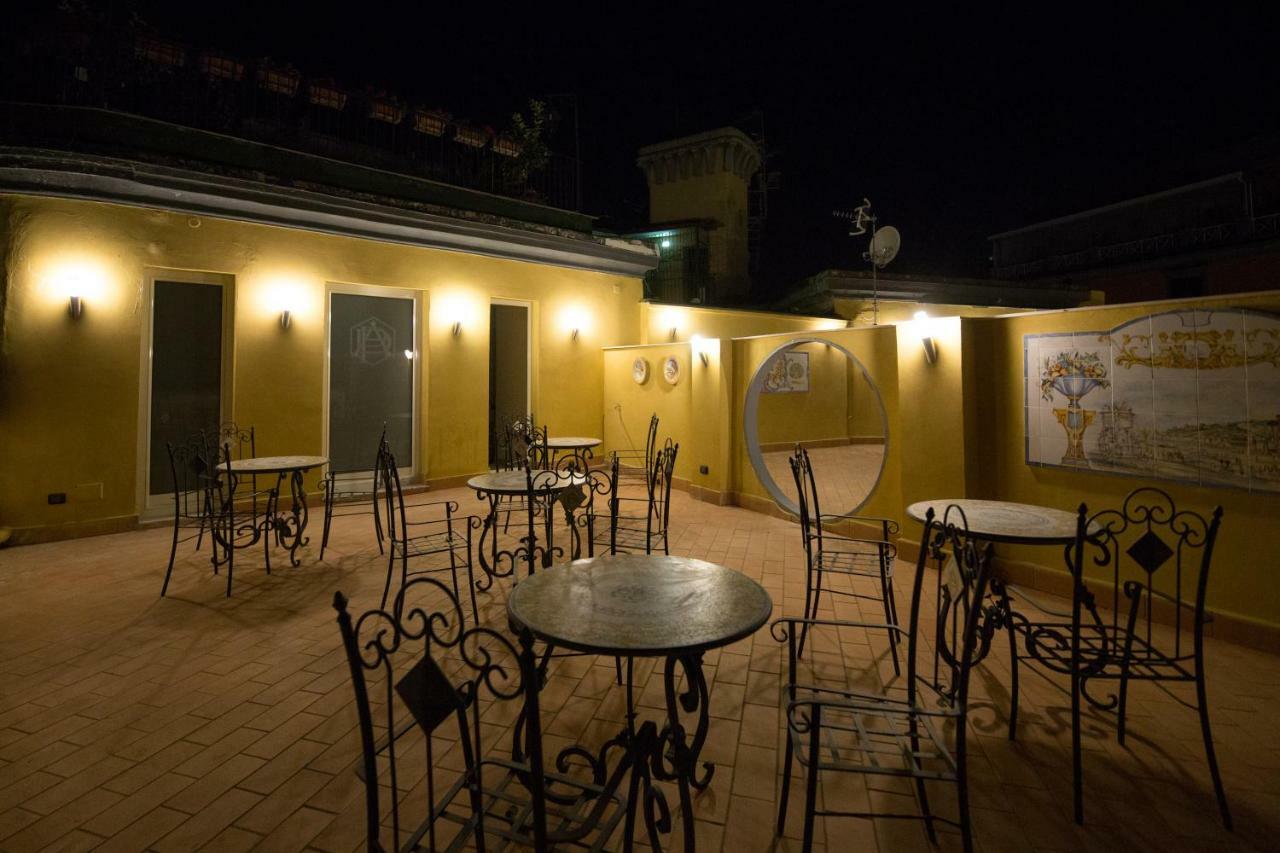 Palazzo Doria D'Angri Suites ナポリ エクステリア 写真